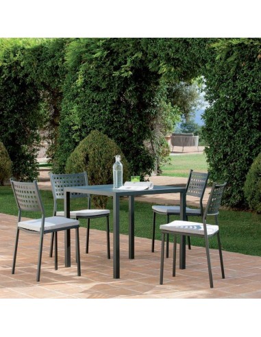 TAVOLI: vendita online TAVOLO QUATRIS 80X80 H.75 GRIGIO ANTICO IMPILABILE AUTOLIVELLANTE VERMOBIL in offerta