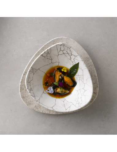 PIATTI: vendita online CIOTOLA TRIANGOLARE CHURCHILL KINTSUGI AGATE GRIGIO IN PORCELLANA 18,5 CM in offerta