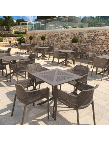 BASI TAVOLO: vendita online BASE TAVOLO CLIP NARDI 54 X 54 X ALTEZZA 74,5 CM AGAVE IN POLIPROPILENE in offerta