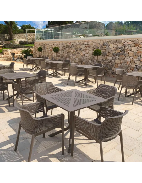 BASI TAVOLO: vendita online BASE TAVOLO CLIP NARDI 54 X 54 X ALTEZZA 74,5 CM AGAVE IN POLIPROPILENE in offerta