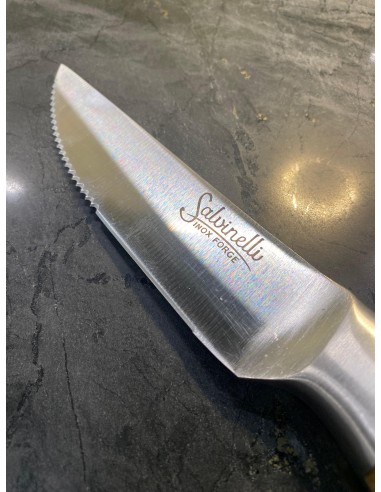 COLTELLI BISTECCA: vendita online COLTELLO DA MANZO FORGIATO SEGHETTATO SALVINELLI COTTAGE MANICO LEGNO in offerta