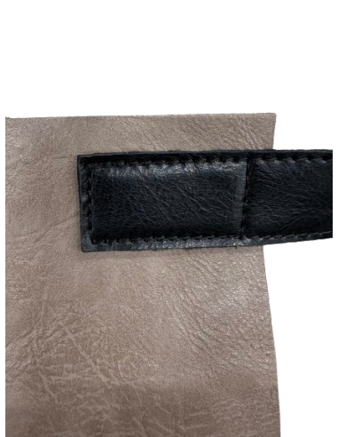 GREMBIULI: vendita online GREMBIULE WOSDE SIMILPELLE FUMO E NERO SENZA PETTORINA 60X40 CM in offerta