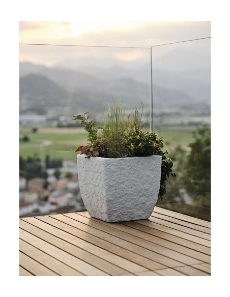 VASI-FIORIERE: vendita online FIORIERA VASO LITHOS 40CM. BIANCO PIETRA in offerta
