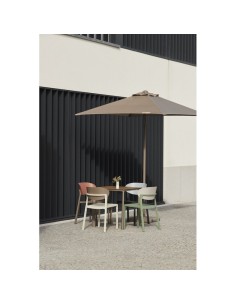 OMBRELLONI: vendita online OMBRELLONE EOLO PURETI EZPELETA 2 X 2 ALTEZZA 2,54 METRI TORTORA (NO BASE) in offerta 2