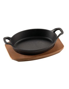 PIASTRE COTTURA PIETRA: vendita online MINI TEGAME OVALE CM.22X16 IN GHISA SMALTATA CON VASSOIO LEGNO ILSA in offerta