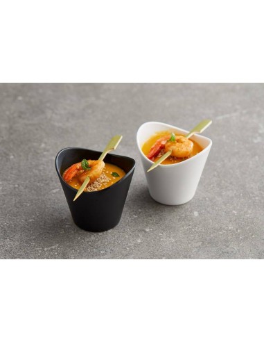 INSALATIERE-CIOTOLE-COPPETTE: vendita online BICCHIERINO FNGERFOOD CM.7,9X7,3X7 IN MELAMINA NERO LEONE in offerta