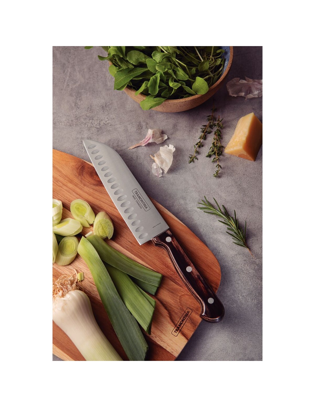 COLTELLERIA: vendita online COLTELLO SANTOKU 17,6 CM MANICO POLYWOOD MARRONE TRAMONTINA in offerta