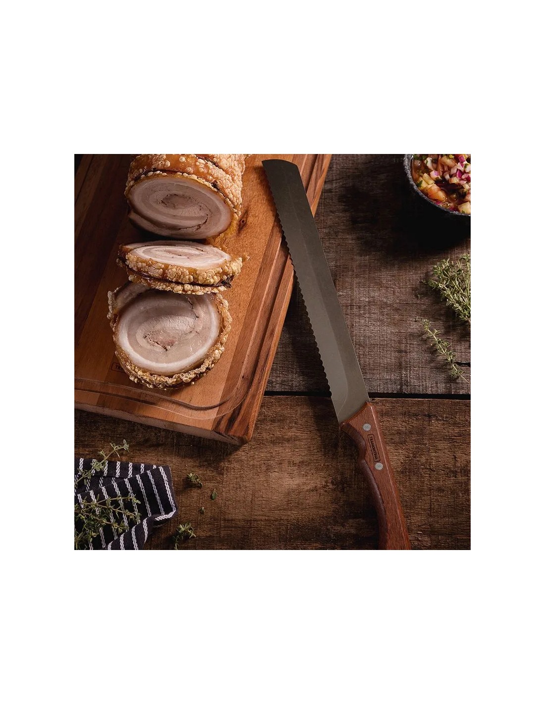 COLTELLERIA: vendita online COLTELLO SEGHETTATO CHURRASCO BLACK 25,4 CM MANICO IN LEGNO TRAMONTINA in offerta