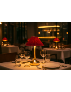 LAMPADE DA TAVOLO: vendita online LAMPADA DA TAVOLO BURGUNDY-ORO Ø 16 CM ALTEZZA 25 CM IN PVC PLATHEA in offerta 2