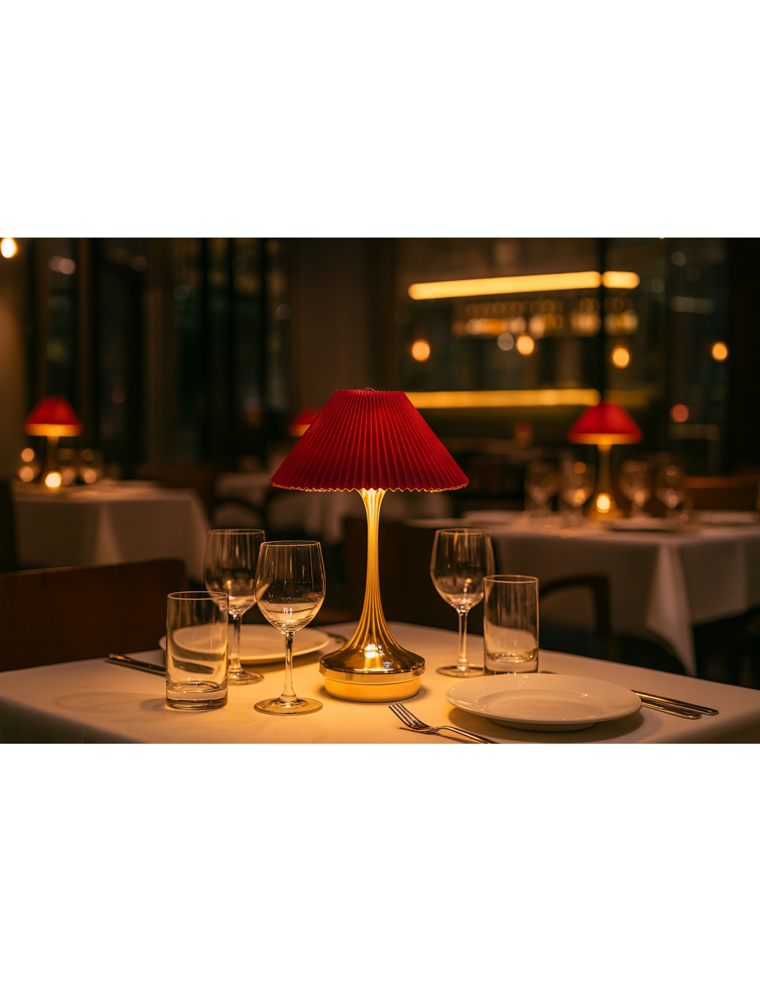 LAMPADE DA TAVOLO: vendita online LAMPADA DA TAVOLO BURGUNDY-ORO Ø 16 CM ALTEZZA 25 CM IN PVC PLATHEA in offerta