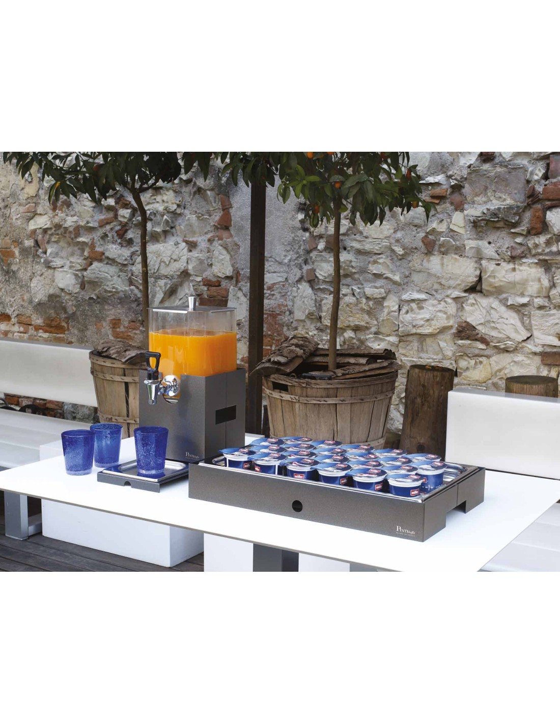 CALEIDO: vendita online BASE PER DISTRIBUTORE SUCCHI CAFFE' CALEIDO ALTEZZA 24 CM IN ACCIAIO PINTINOX in offerta