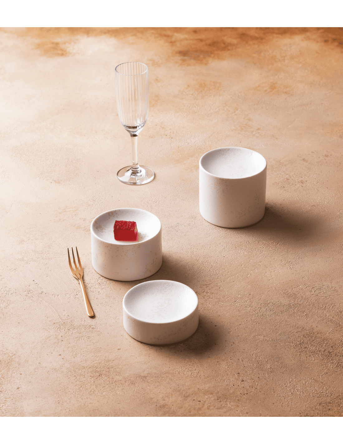 ALZATA GOURMET WHITE RIVER Ø 10 CM ALTEZZA 3,5 CM IN PORCELLANA ART...